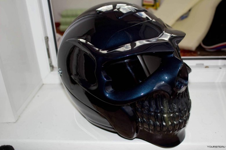 Необычные шлемы для мотоциклов
