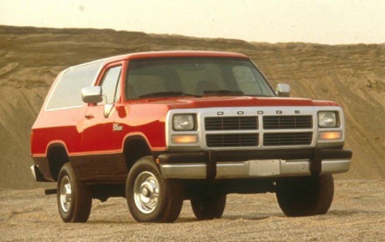 Dodge ramcharger 1990