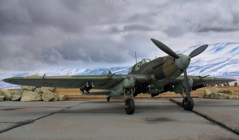 Пикирующий бомбардировщик пе 2