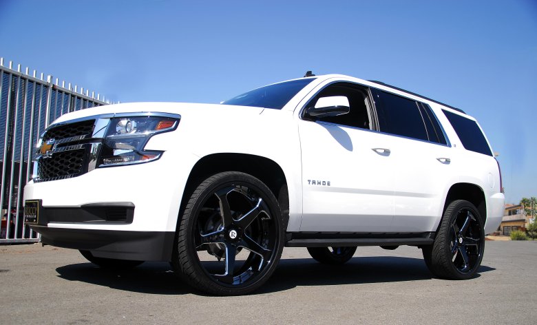 Chevrolet tahoe black