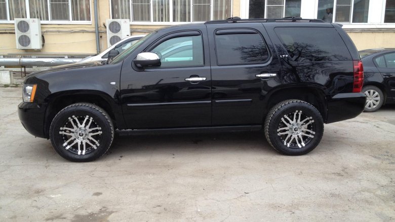 Chevrolet tahoe gmt 400 r22