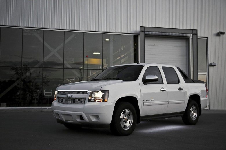Chevrolet avalanche 2013