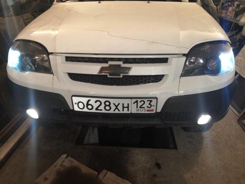 Туманка нива шевроле