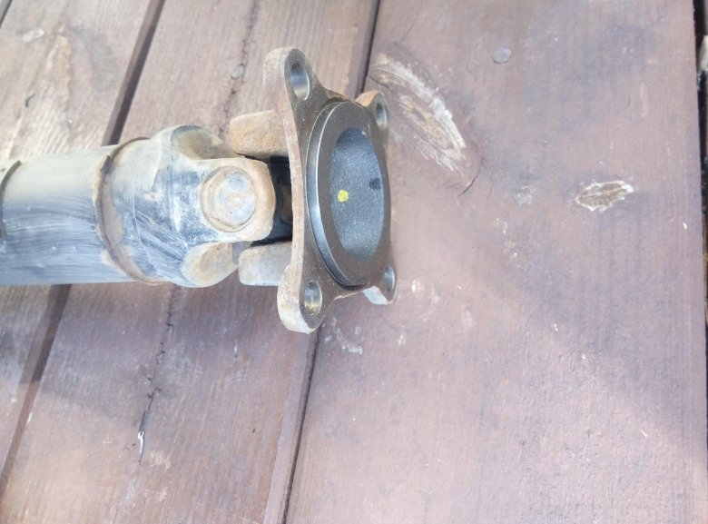 Задний кардан