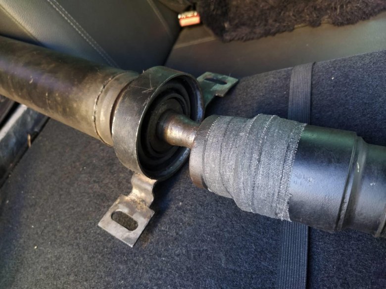 Подвесной подшипник карданного вала мерседес