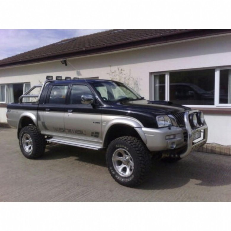 Mitsubishi l 200 triton