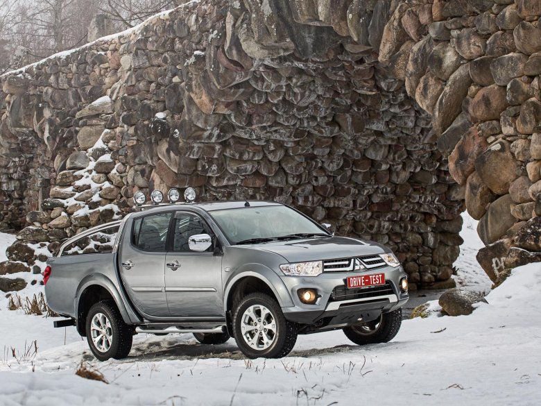 Митсубиси l200 2014