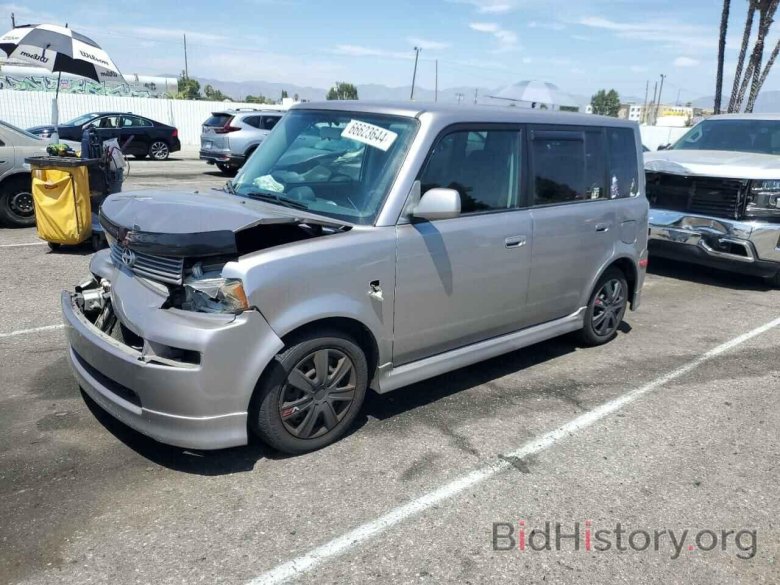 Тойота скион