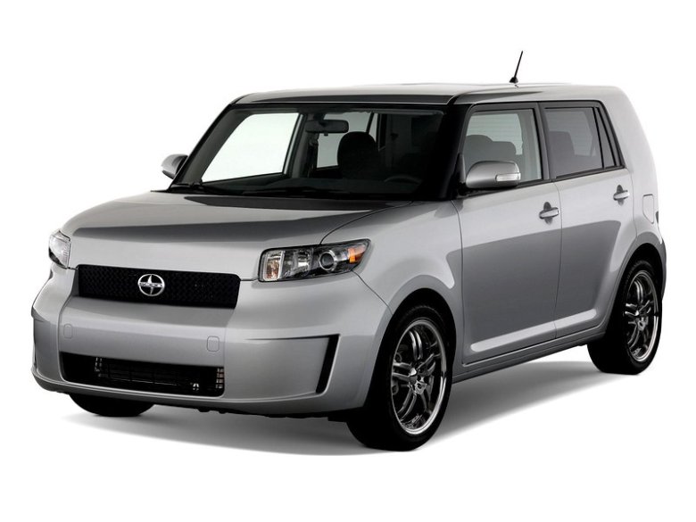 Scion xb i