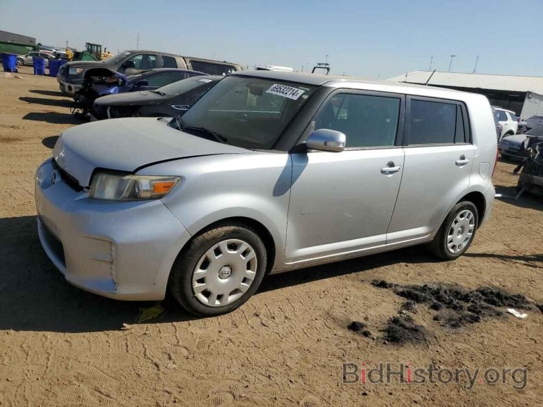 Toyota scion xb 2.4