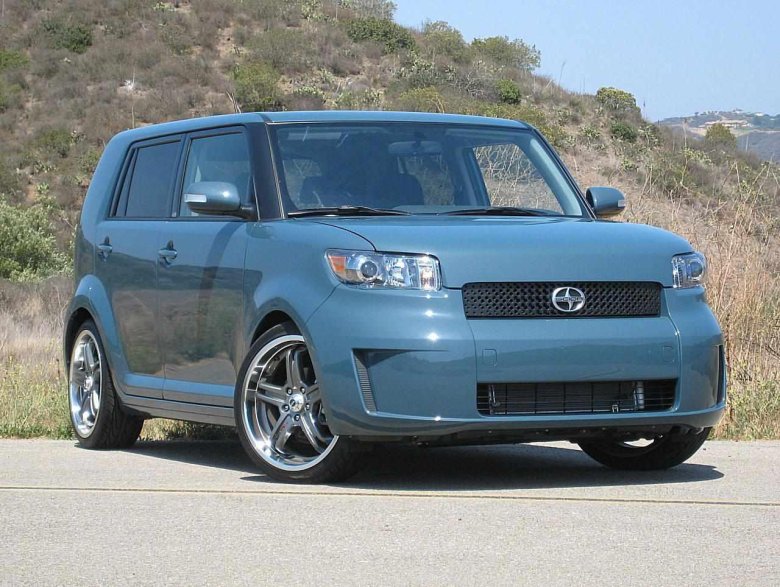Toyota scion xb 2003