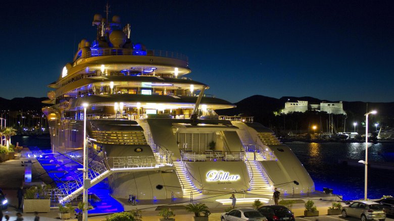 Яхта dilbar алишера усманова