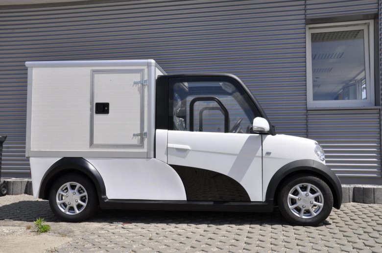 Маленький грузовик