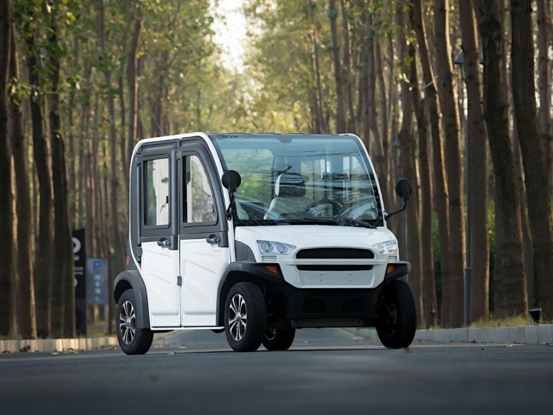 Электромобиль пассажирский