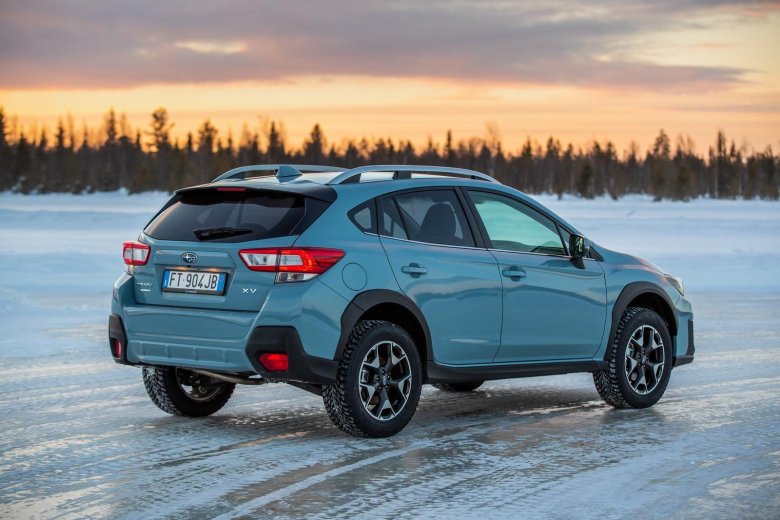 Субару xv 2018