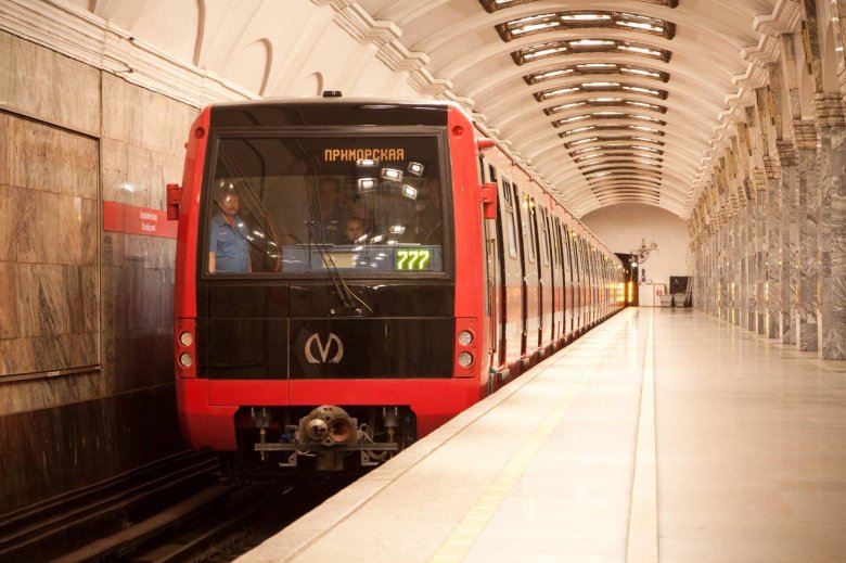 Вагоны питерского метро