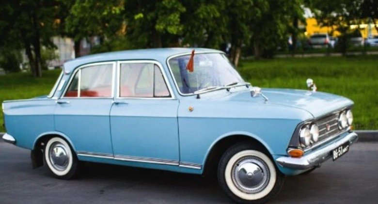 Голубой москвич 412