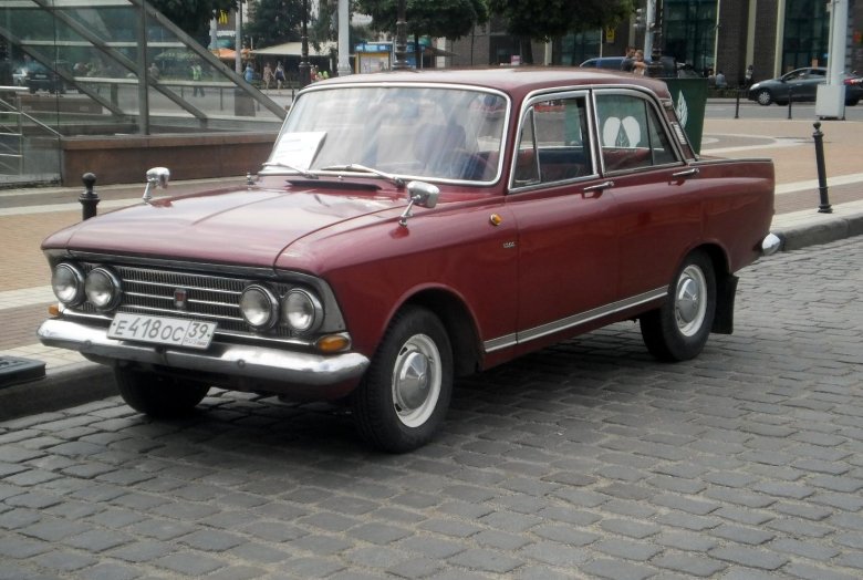 Москвич 408 четырехфарный
