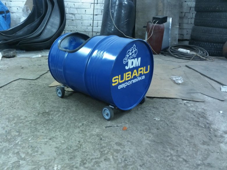 Автомобиль из бочки