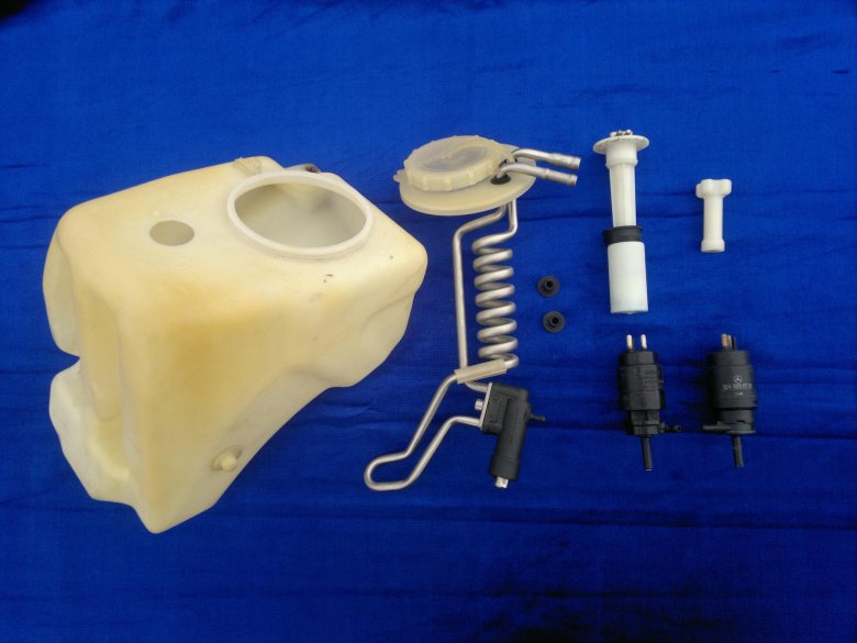 Mercedes подогрев бачка омывателя