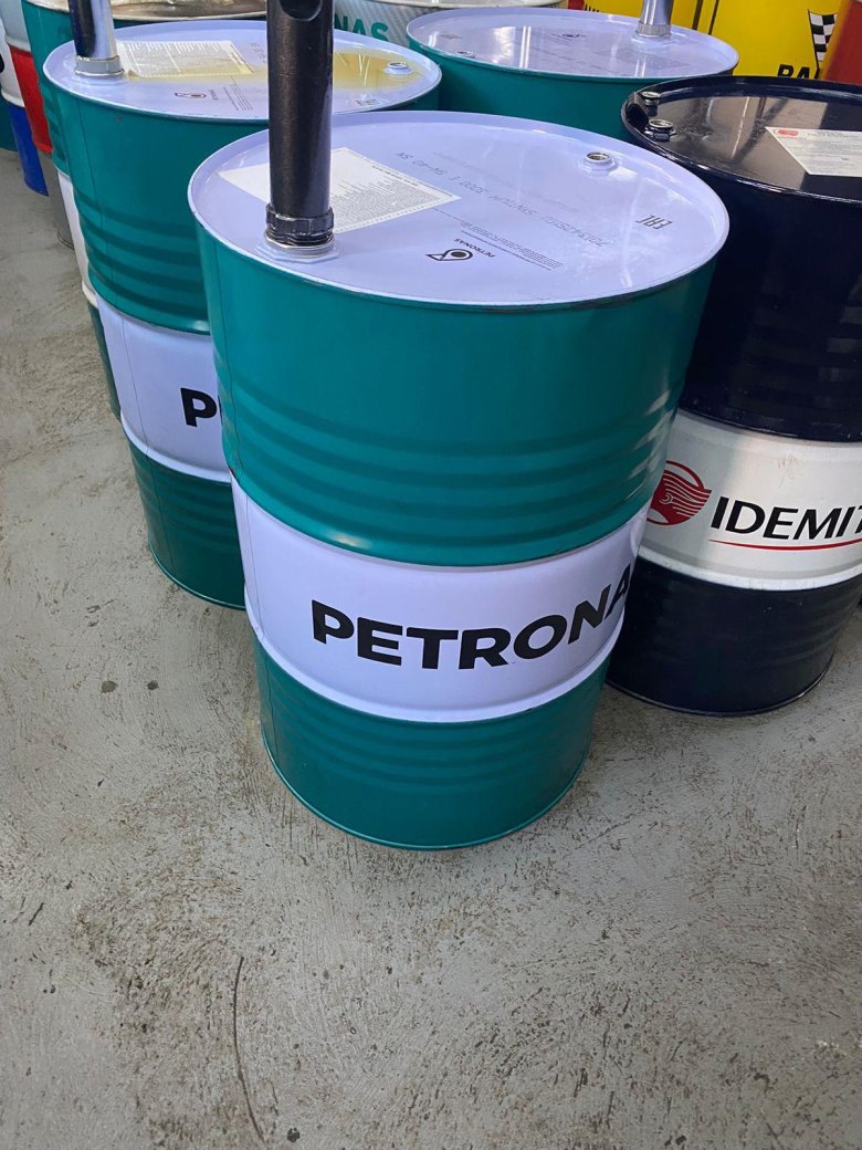 Масло моторное petronas