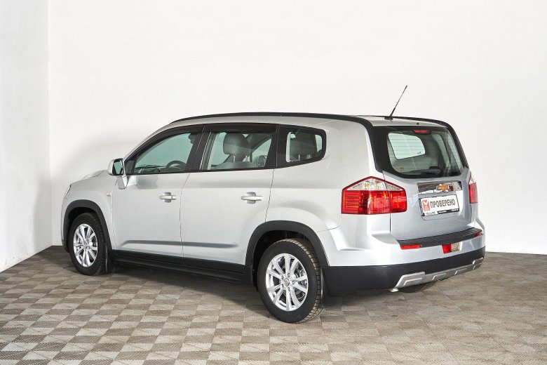 Chevrolet orlando 2010 — 2018 серебристый