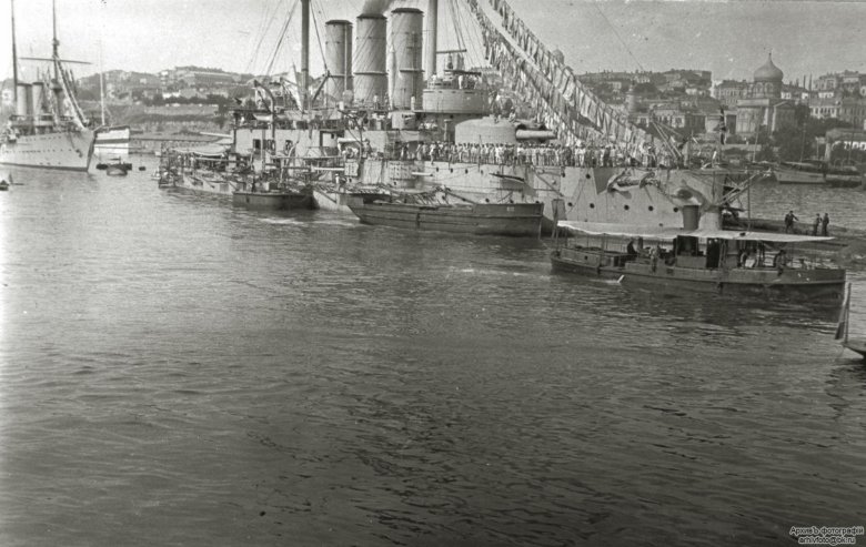 Затопление черноморского флота в 1918 новороссийск