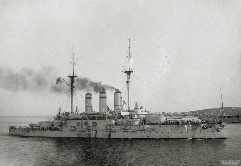 Эскадренный броненосец цесаревич