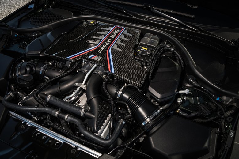 Bmw m5 f90 engine