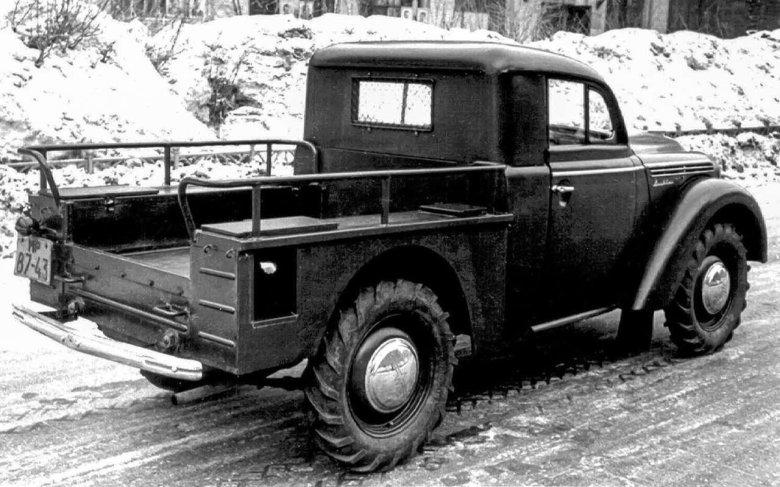 Москвич 400 пикап
