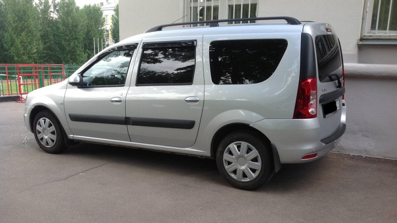 Ларгус серебристый