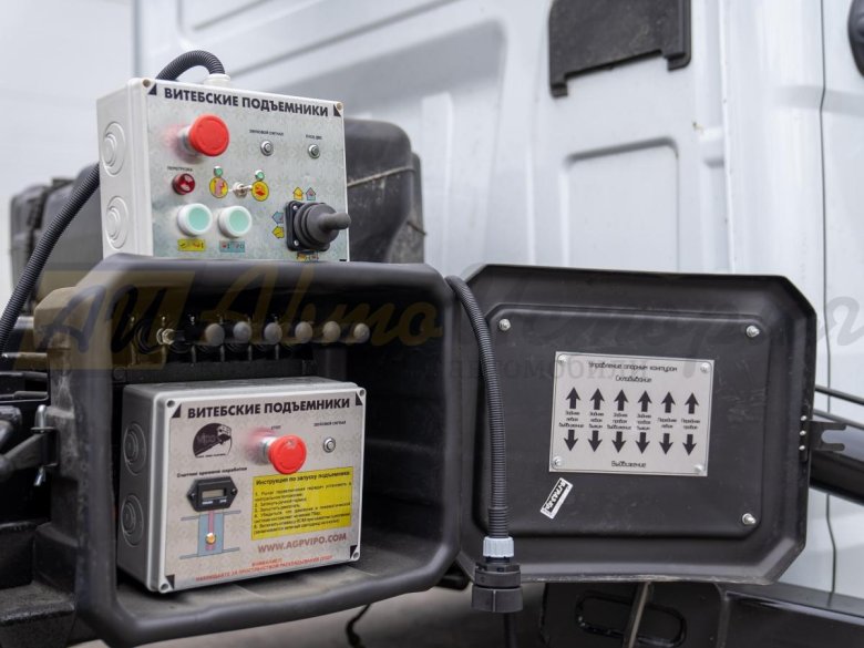 Прицеп грузовика