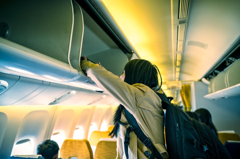 Борт самолета