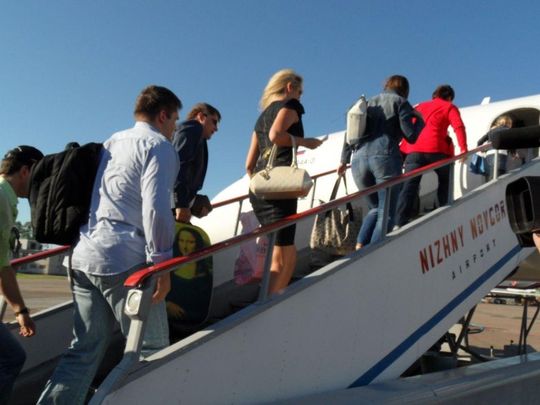 Посадка пассажиров в самолет