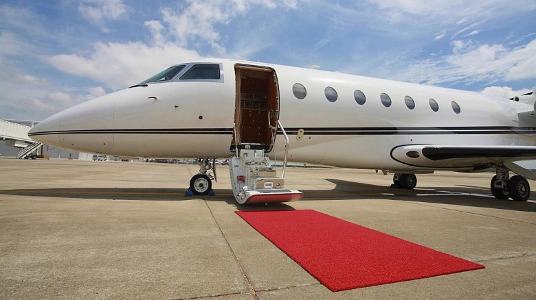 Private jet charter