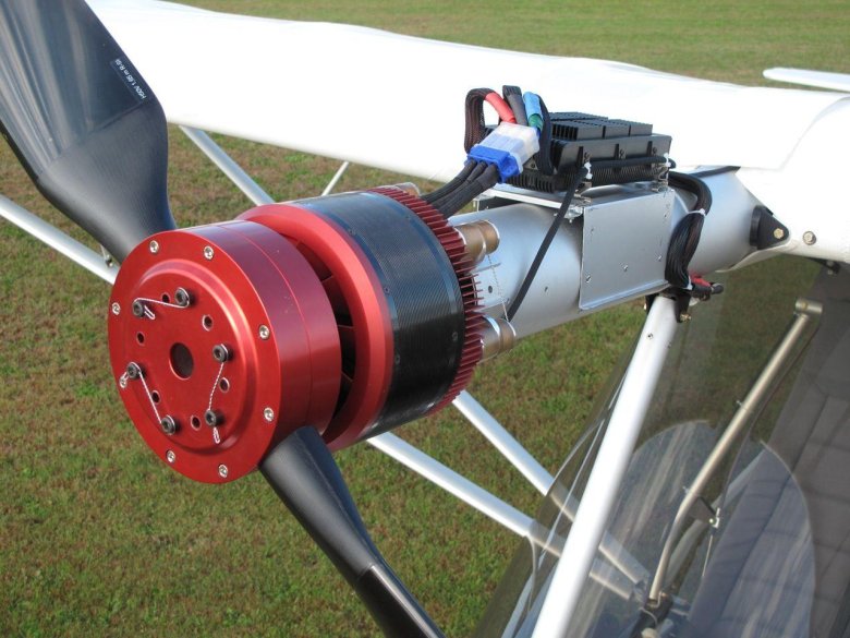 Ultralight aircraft electric motor