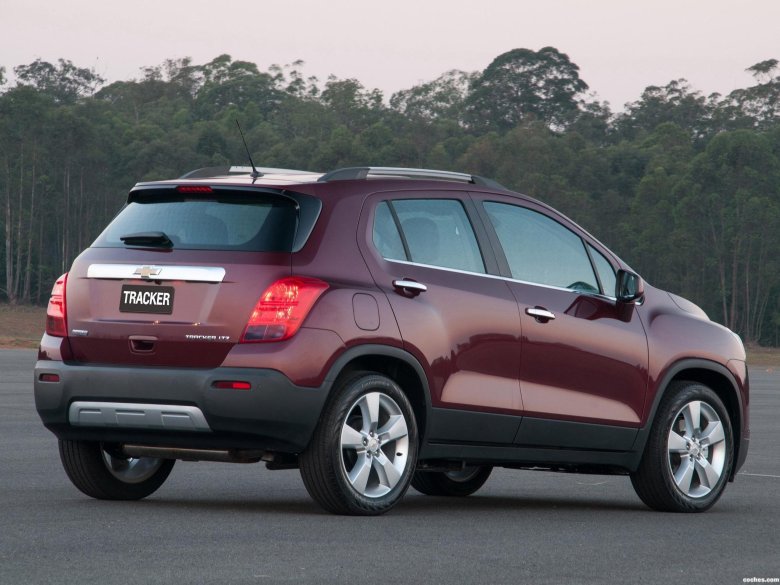 Шевроле трекер 2013