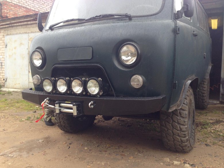 Силовой бампер на уаз буханка