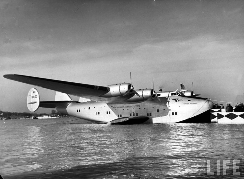 Летающая лодка boeing 314 clipper
