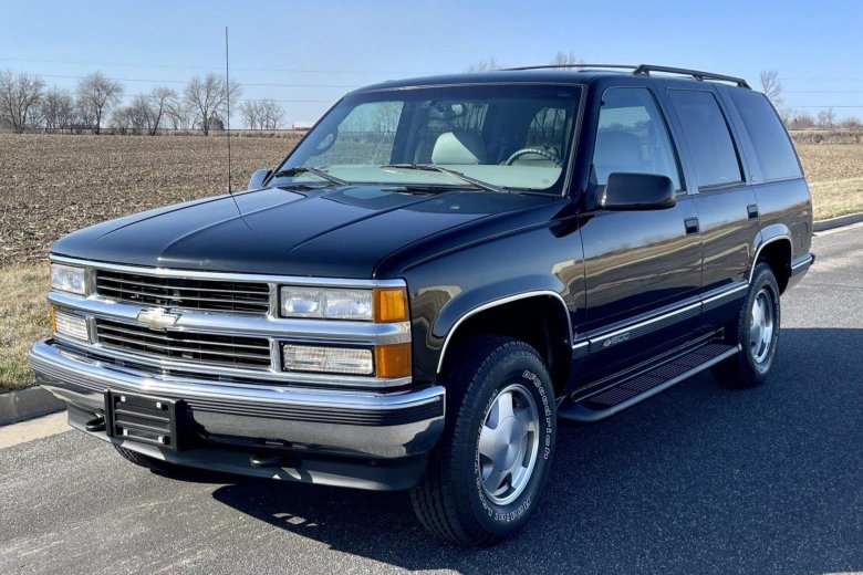 Chevrolet suburban gmt400