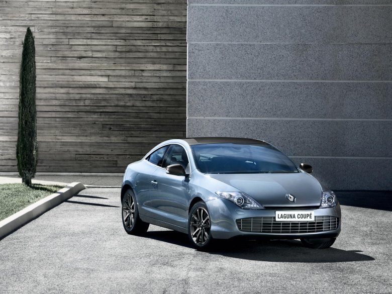 Renault laguna coupe 2012