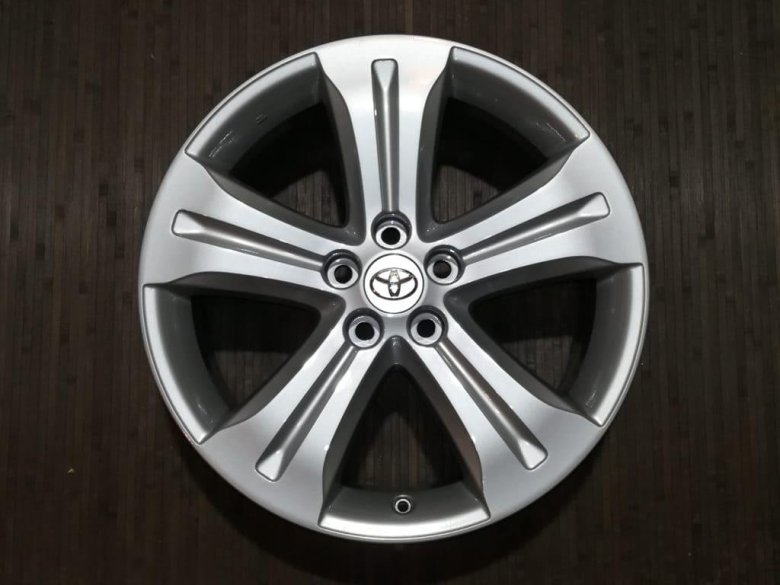 Диск тойота хайлендер оригинал r19