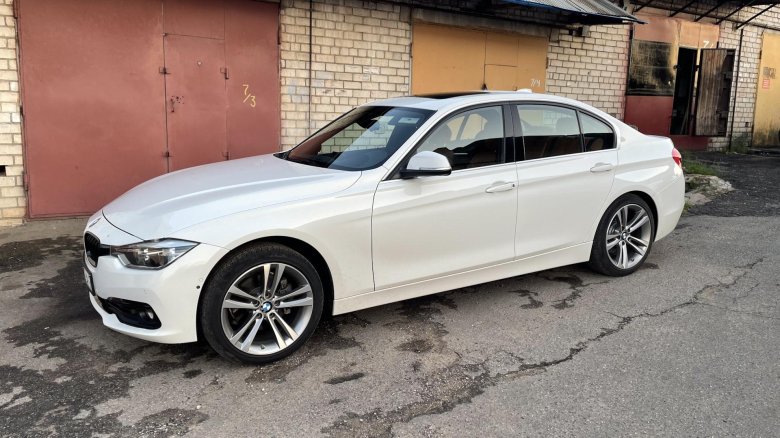 Бмв 320 i xdrive