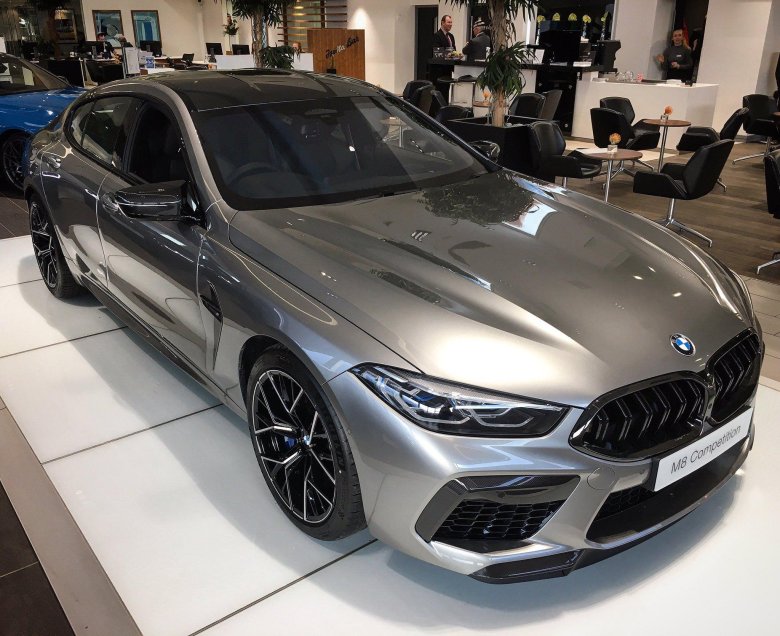 Bmw m 8 competition gran coupe