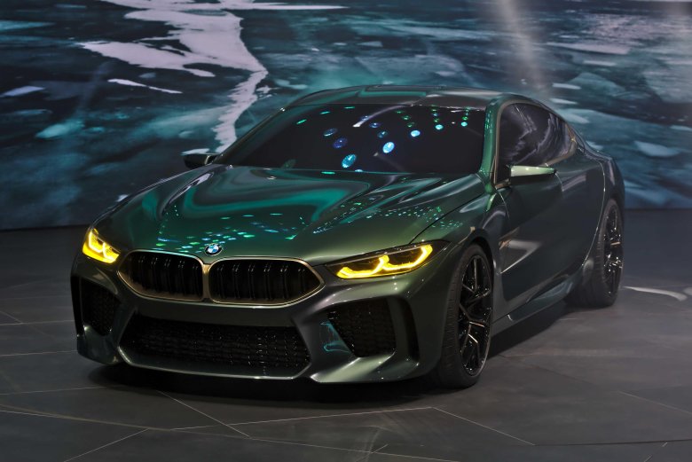 Bmw m8 gran coupe 2022