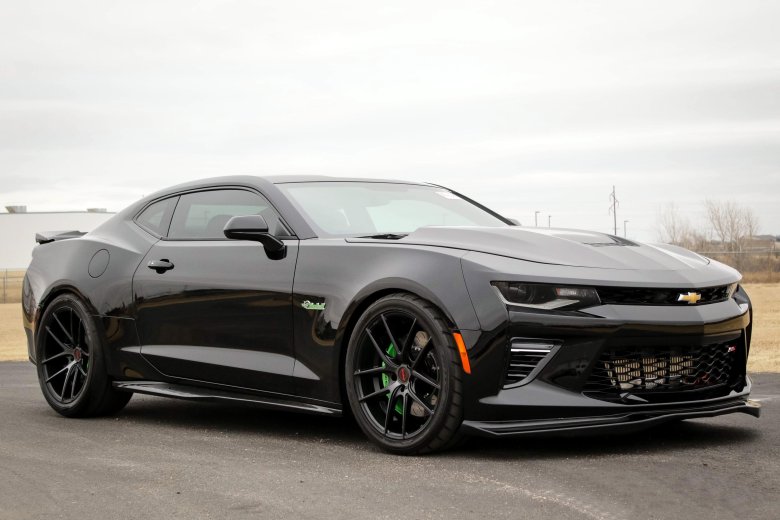 Chevrolet camaro 2020 черный