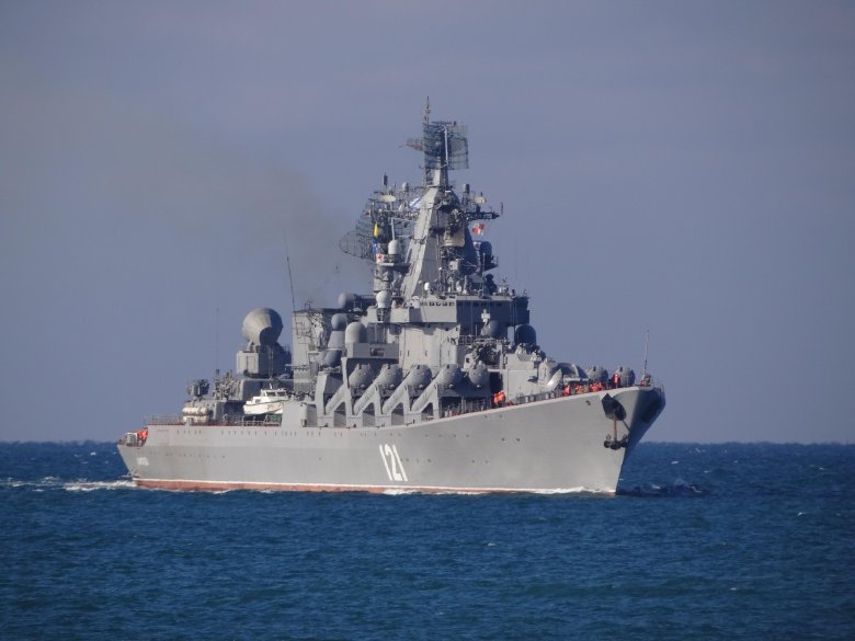 Флагман черноморского флота ракетный крейсер москва