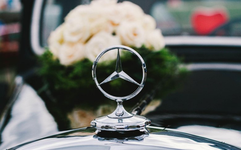 Мерседес бенц