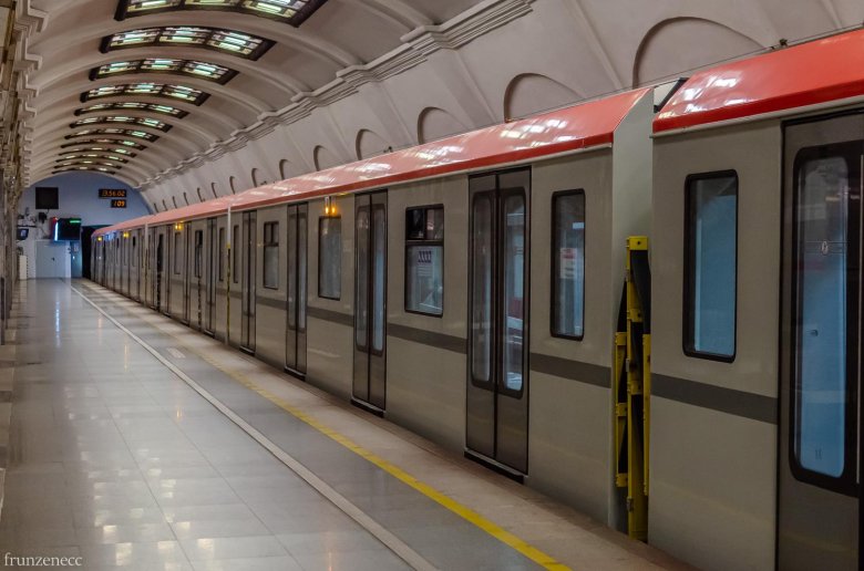 Вагоны метро балтиец санкт петербург