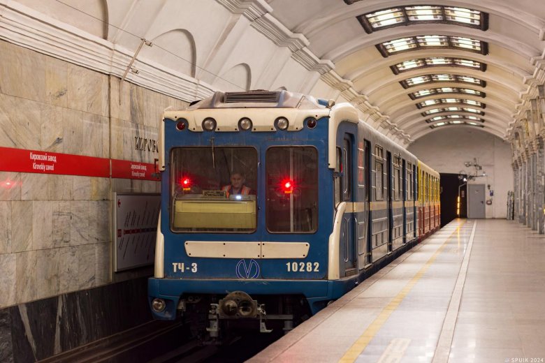 Вагоны метро